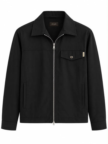 Sovracamicia uomo nera con zip e tasca sul petto – By And