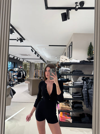 Tutina Do Not Conform