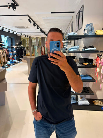 T Shirt Over D