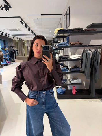 Camicia donna marrone con ruches sulle spalle – Silence