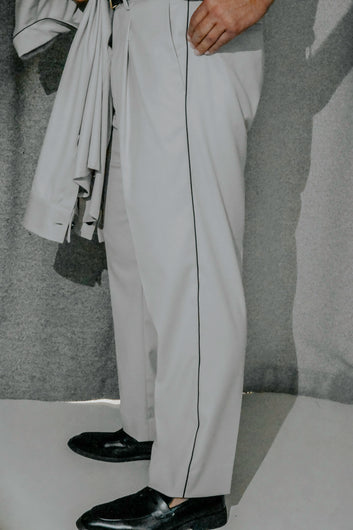 Pantaloni Low Brand