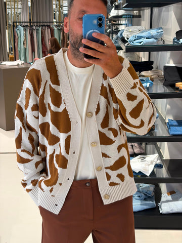 Cardigan Over D