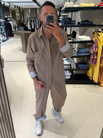 Pantaloni By And