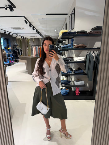 Bermuda donna verde oliva con pinces – MarkUp