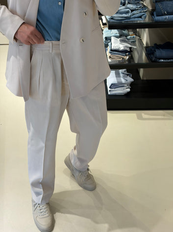 Pantaloni By And
