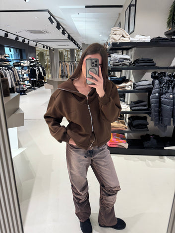 Jeans Do Not Conform