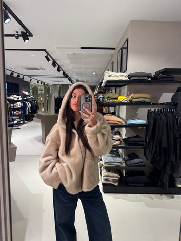 Eco Pelliccia Please