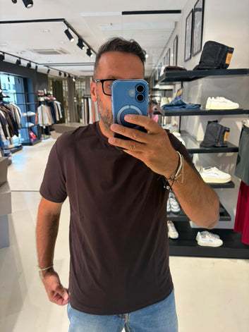 T Shirt uomo marrone – MarkUp