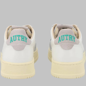 SNEAKERS MEDALIST LOW IN PELLE BIANCA E SUEDE GREY – Autry